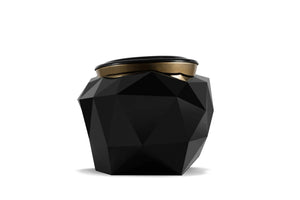 Lateral view of Diamond bathtub, Black luxury bathtub. Acrylic bathtub