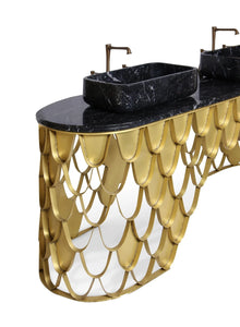 Timeless widespread bathroom sink faucet. Polished gold MV
